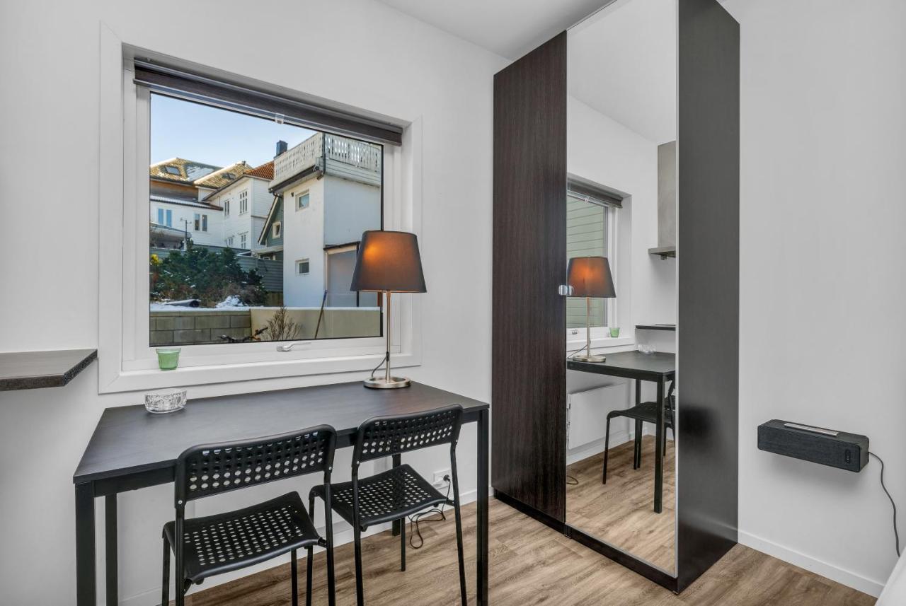 Central Studio Apartment Apt 102 Stavanger Buitenkant foto